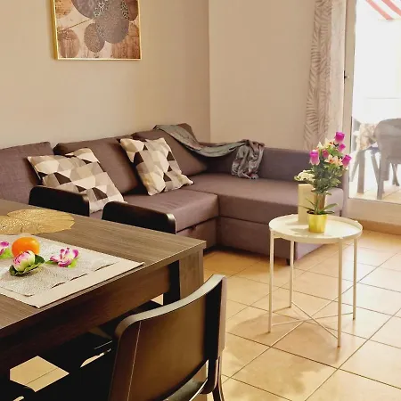 Precious 3 Bedroom, Oasis De Fanabe Wifi Free Σπίτι διακοπών