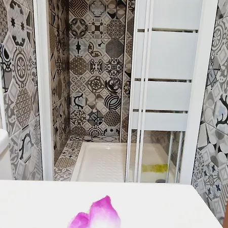 Precious 3 Bedroom, Oasis De Fanabe Wifi Free Σπίτι διακοπών *