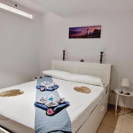 Nyaraló Precious 3 Bedroom, Oasis De Fanabe Wifi Free *