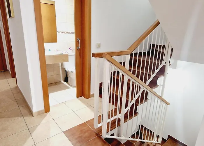 Precious 3 Bedroom, Oasis De Fanabe Wifi Free * אדחה