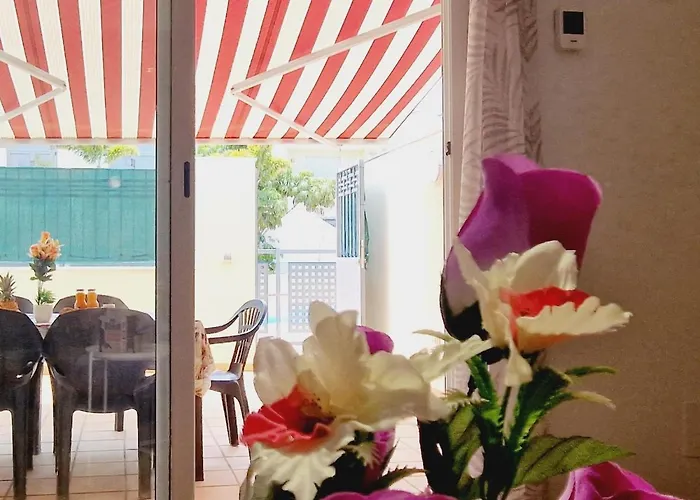 Precious 3 Bedroom, Oasis De Fanabe Wifi Free * Costa Adeje (Tenerife)